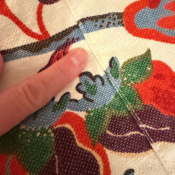 Pottery Barn Floral/Fruit Linen Blend Duvet Cover Button Closure Cottage FLAWS - Picture 4 of 11